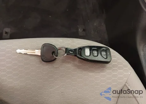 2019 Hyundai Elantra Sel z USA, uszkodzony, nr VIN 5NPD84LF1KH477477